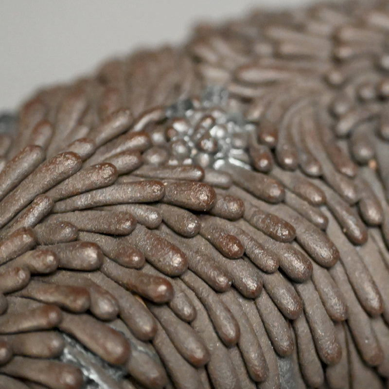 Enigmatic Ring Ceramic Sculpture ータカハシ アオイ “房房 -循環”