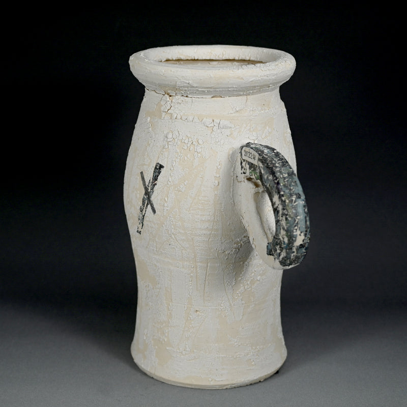 Contemporary Ceramic Vase ー伊勢崎 陽太郎 “xxi シバノ戸”