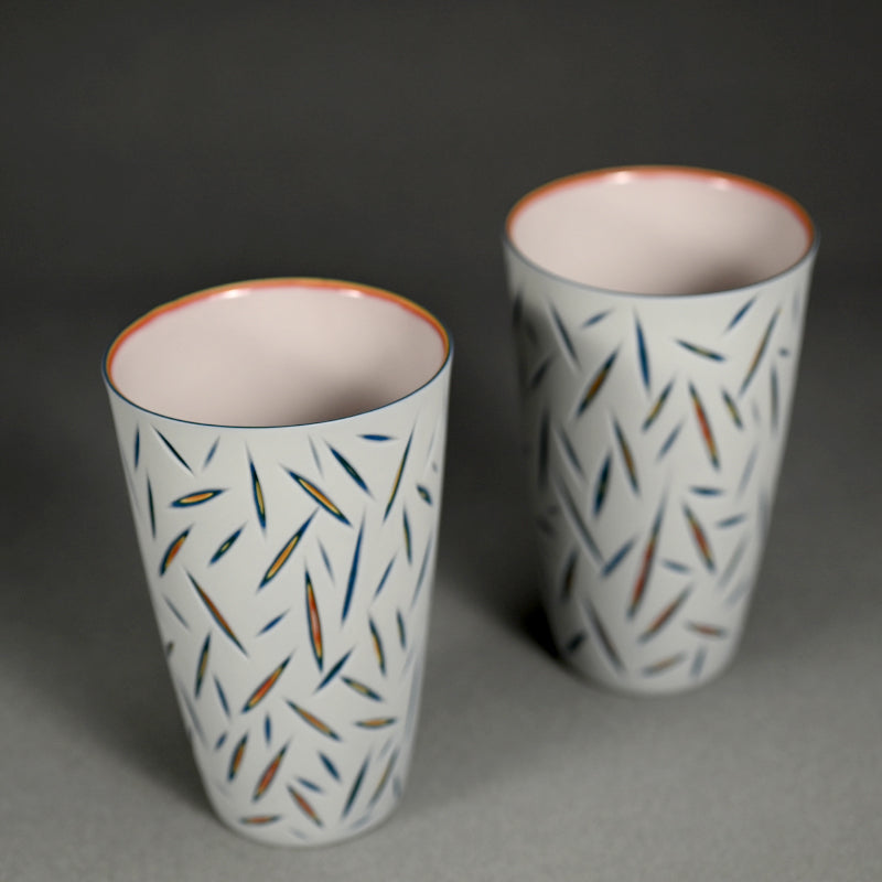 Pair of Exquisite pierced Cups ー北川 和樹 “重色目 グラス 多色重”