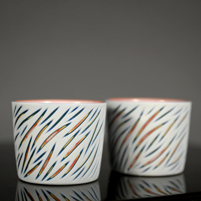 A pair of Guinomi Cups ー北川 和樹 “重色目 ぐい吞み 多色重”