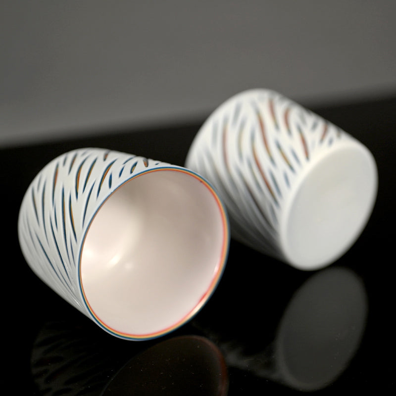 A pair of Guinomi Cups ー北川 和樹 “重色目 ぐい吞み 多色重”