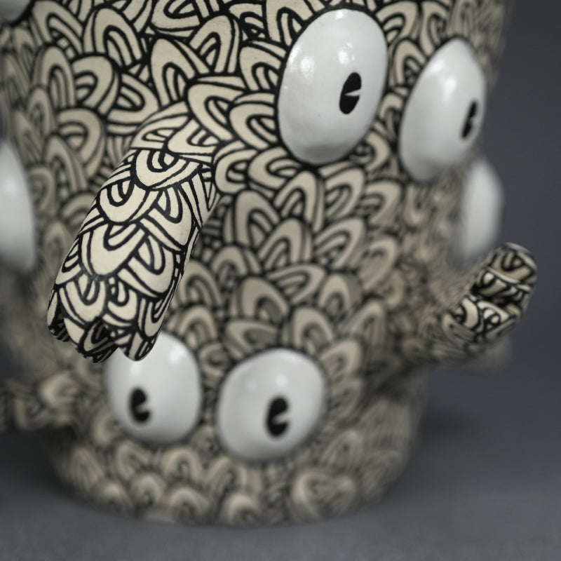 Contemporary Ceramic Cup ー鈴木 優作 “どっちがどっち?”