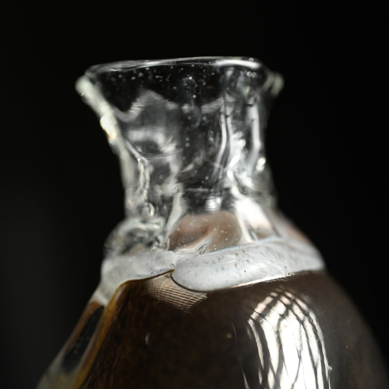 Glass Tokkuri and Cups ー奥島 圭二 “玻璃酒器一式 徳利と盃”