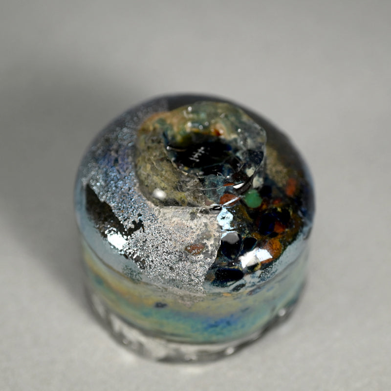 Glass Guinomi Sake Cup ー奥島 圭二 "玻璃髹漆盃箔押"