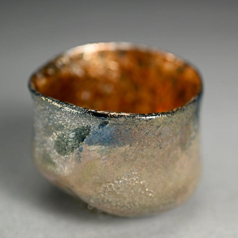 Glass Guinomi Sake Cup ー奥島 圭二 "玻璃髹漆盃箔押"