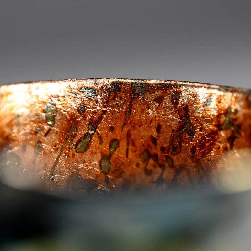 Glass Guinomi Sake Cup ー奥島 圭二 "玻璃髹漆盃箔押"