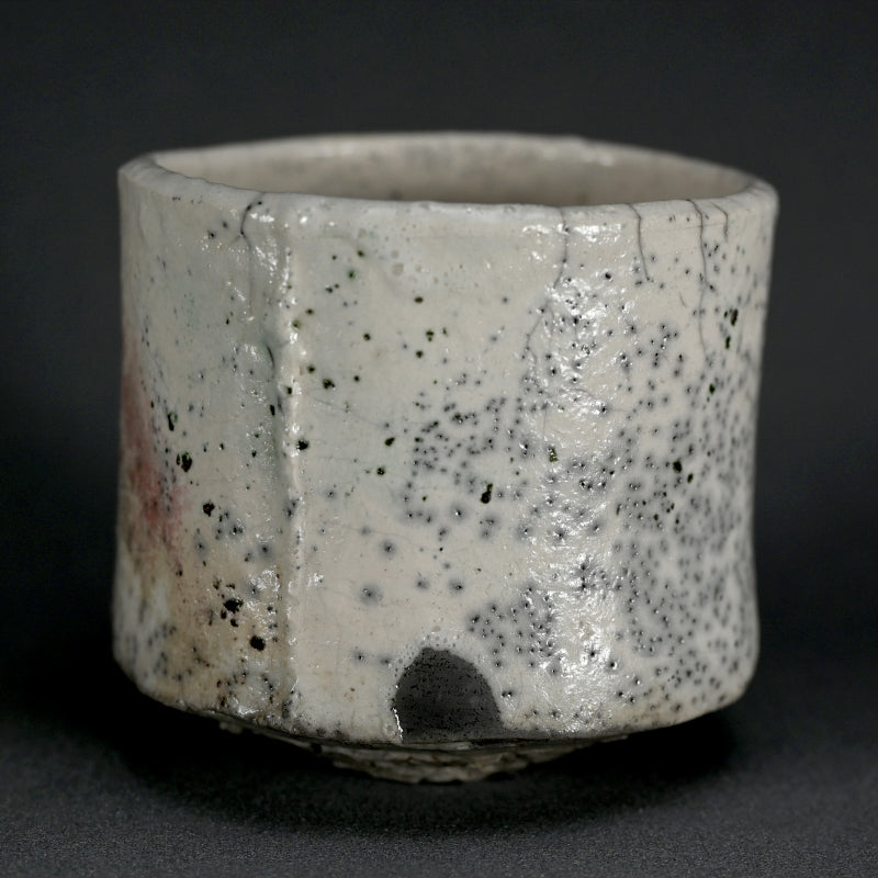 Shiro Raku Chawan Tea Bowl (Tsutsu) ー橋本 知成 “白楽茶碗”