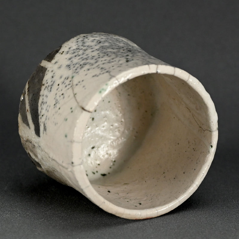 Shiro Raku Chawan Tea Bowl (Tsutsu) ー橋本 知成 “白楽茶碗”