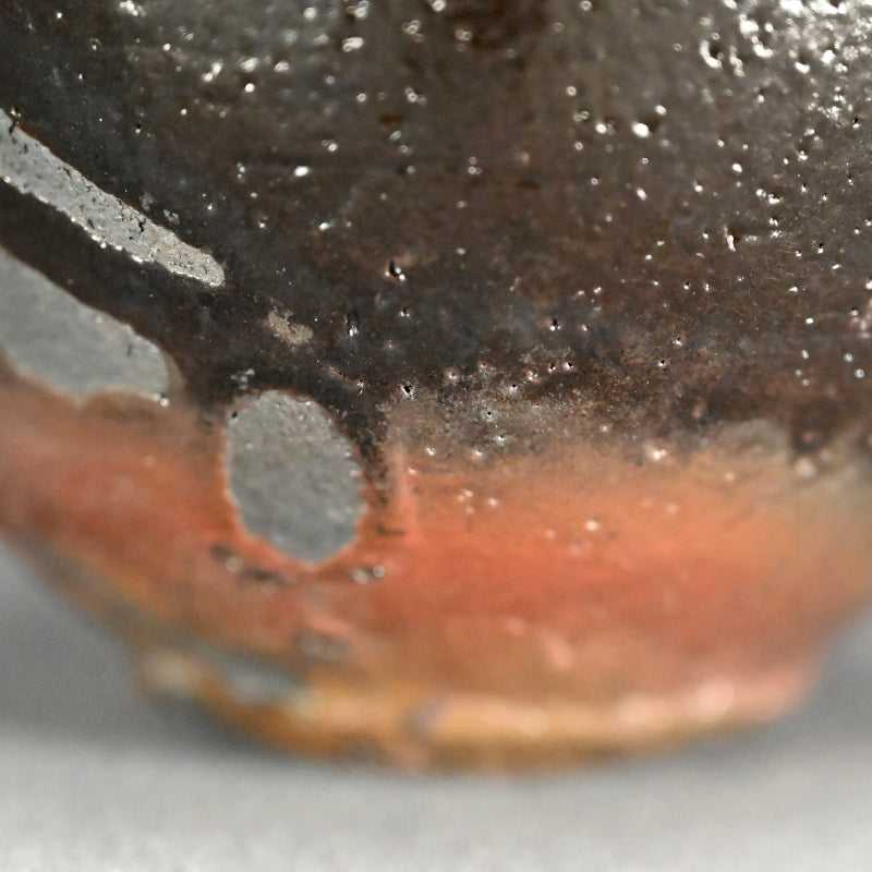 Black Raku Chawan Tea Bowl ー橋本 知成 “楽焼窯変筒茶碗”