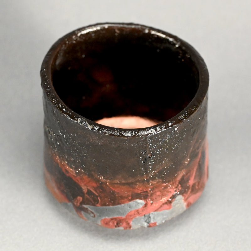Stellar Black Raku Chawan ー橋本 知成 “楽焼窯変筒茶碗”