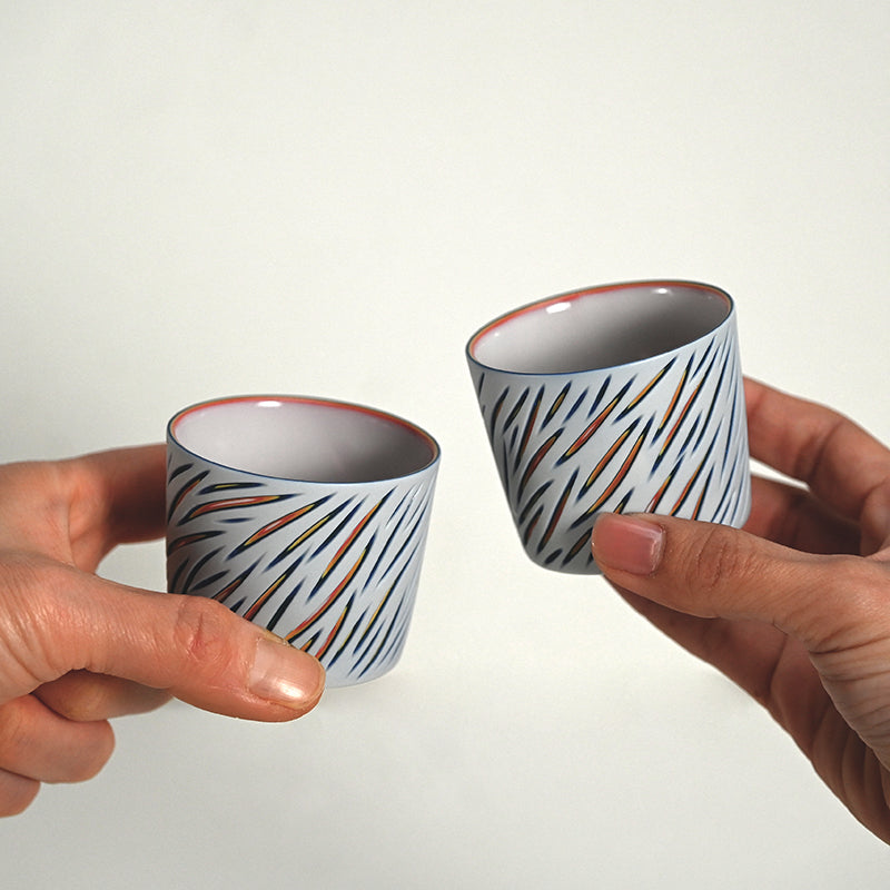 A pair of Guinomi Cups ー北川 和樹 “重色目 ぐい吞み 多色重”