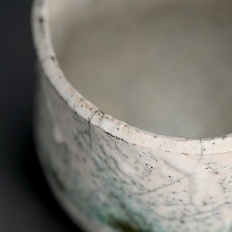 White Raku Chawan Tea Bowl ー橋本 知成 “白楽筒茶碗”