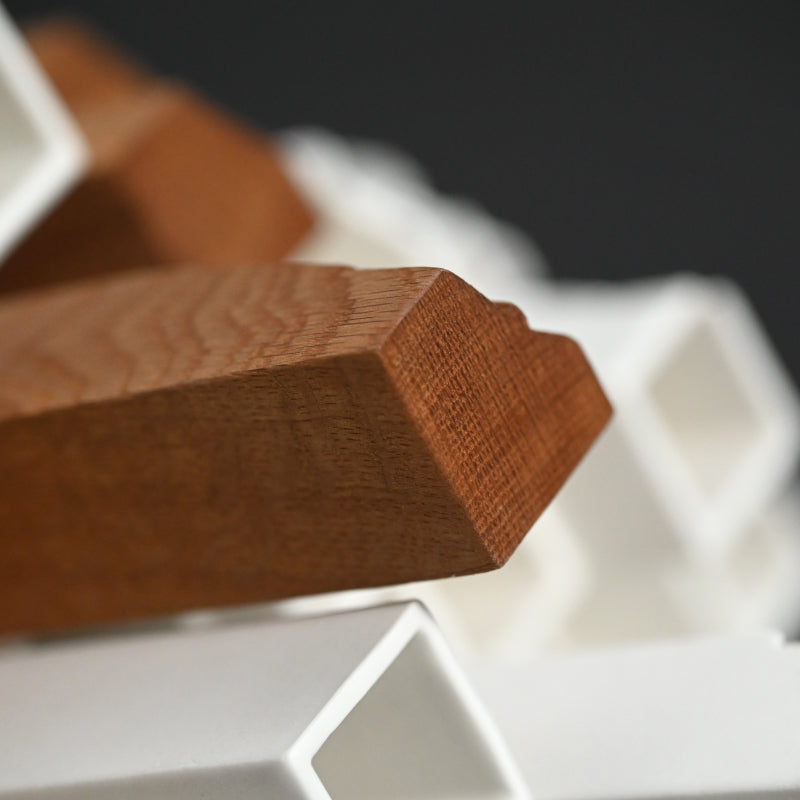 “Modern Remains There” Ceramic Sculpture ー竹内 紘三