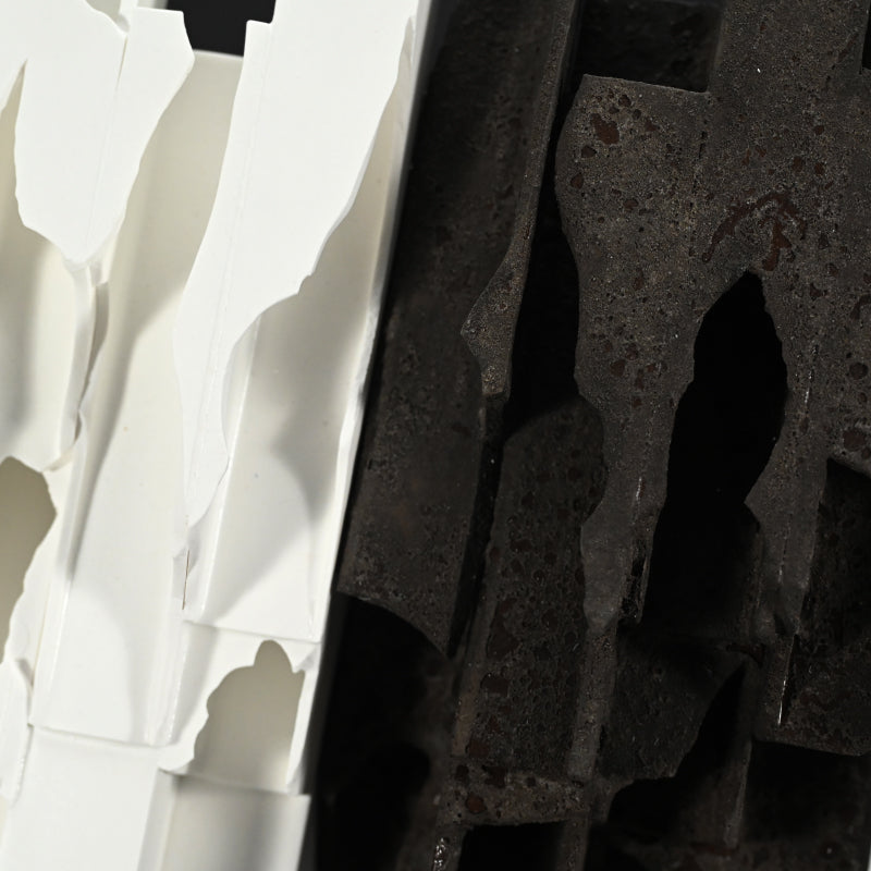 Porcelain Sculpture ー竹内 紘三 “Modern Remains, Ground”