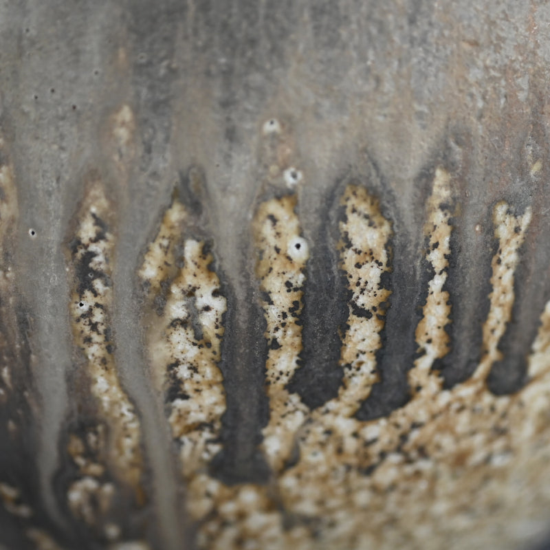 Ujoyaki Natural Ash Glaze Vase ー今井 理佳 "自然釉 壺" 銘 老瀑