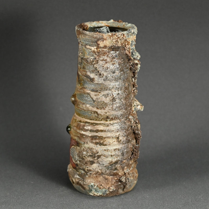 Radical Hai-Kaburi Ash-glazed Vase ー今井 理佳 "窯変 花生"