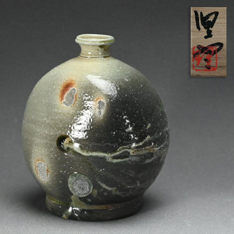 Natural Ash Glazed Vase ー今井理佳 "自然釉 扁壺"