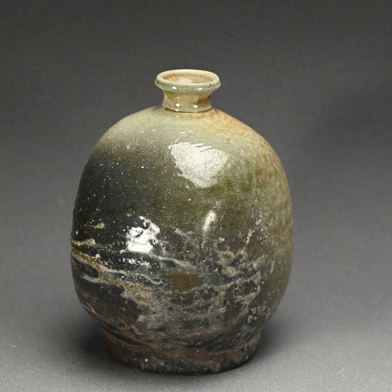 Natural Ash Glazed Vase ー今井理佳 "自然釉 扁壺"