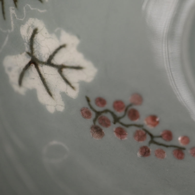 Imperial Artisan Suwa Sozan I Celadon Bowl, Grapes ー初代 諏訪 蘇山 "青瓷象嵌 盂"