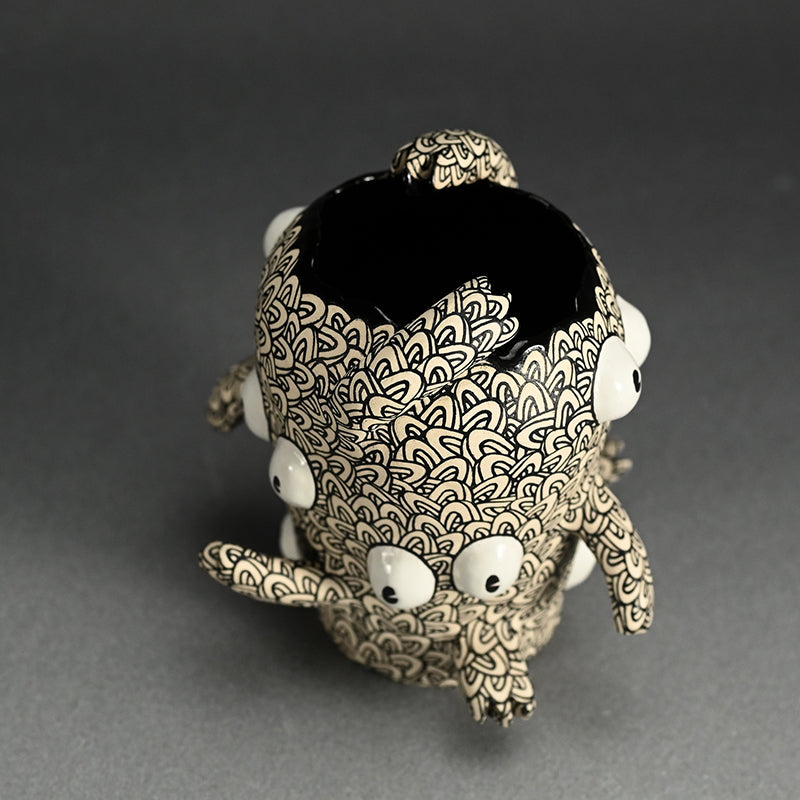 Contemporary Ceramic Cup ー鈴木 優作 “どっちがどっち?”