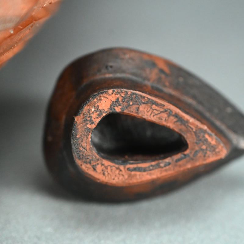 Spectacular Bizen Hanaire ー小西 陶蔵 "備前蓋付花入 流"