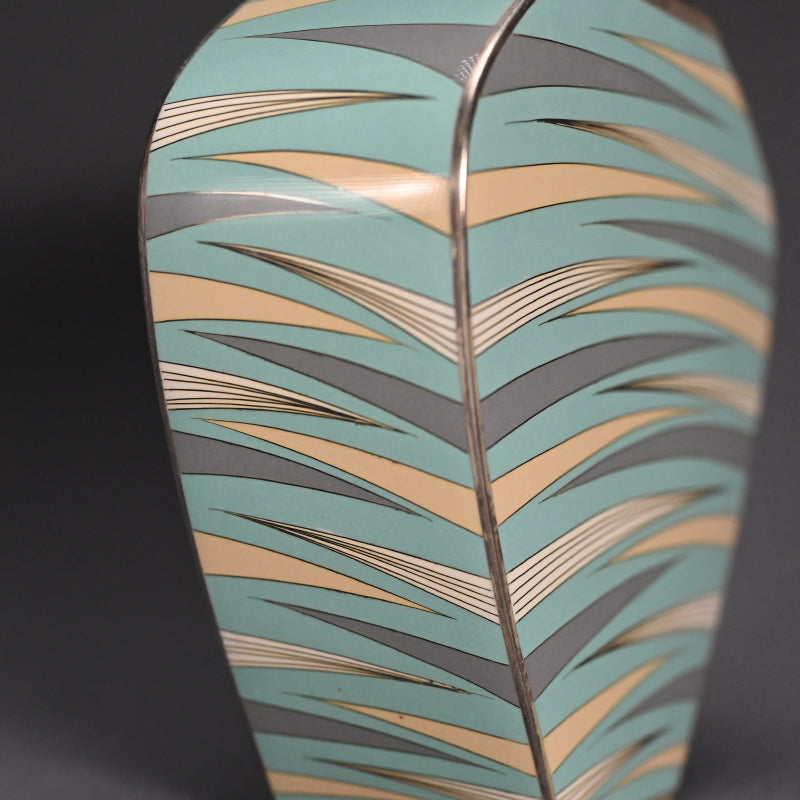 Contemporary Cloisonne, 2017 ー柴田 明 "有線七宝抽象文花器"