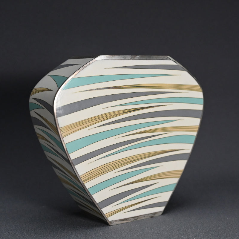 Contemporary Cloisonne Vase, 2017 ー柴田 明 "有線七宝抽象文花器"