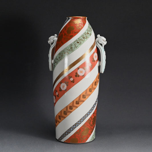 Late Meiji period Kaburaki Kutani Porcelain Vase