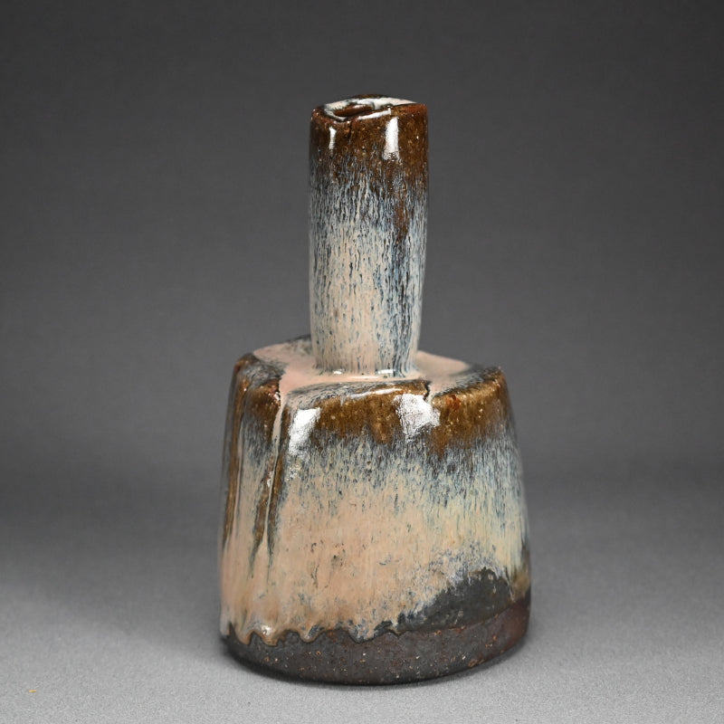 Kurinuki Hagi Vase ー兼田 昌尚 “萩灰被刳貫花入”