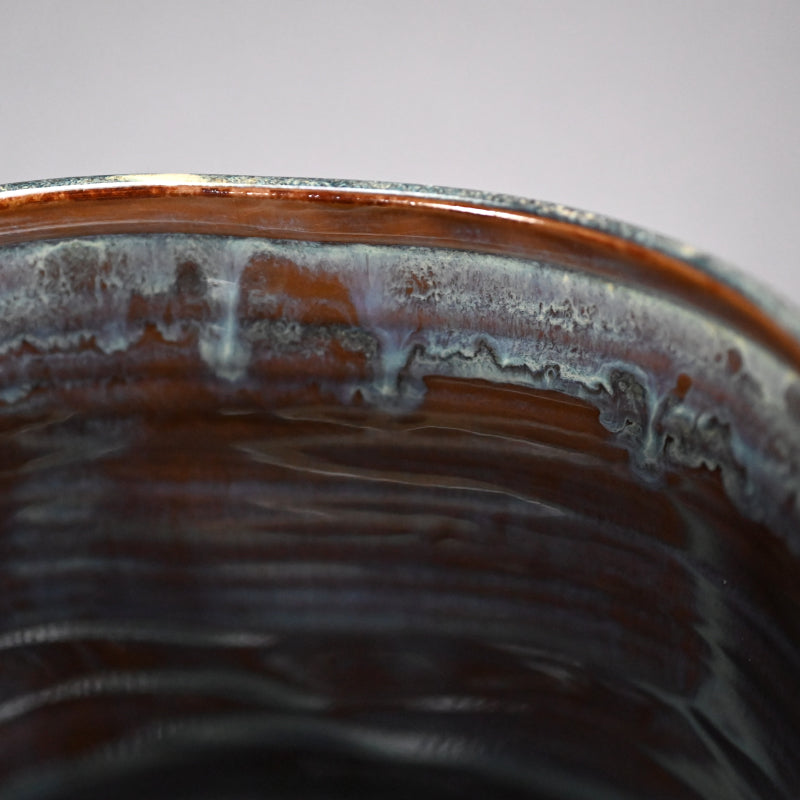 Exquisite Takatori Muzusashi ー亀井 味楽 “高取別作 白釉竹節水指“