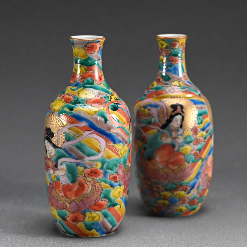 Striking Antique Japanese Porcelain Kutani Tokkuri