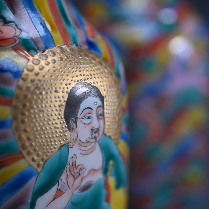 Striking Antique Japanese Porcelain Kutani Tokkuri