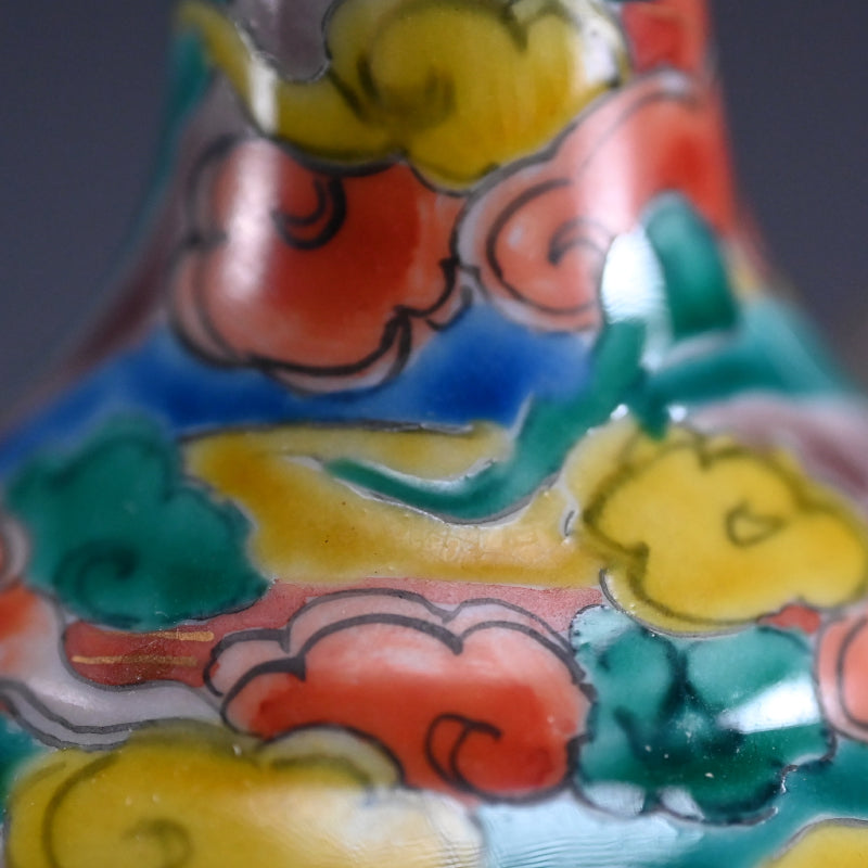 Striking Antique Japanese Porcelain Kutani Tokkuri