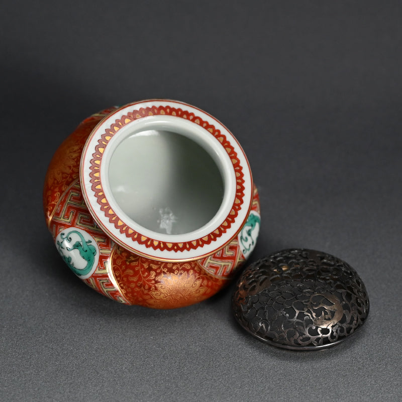 Miyagawa (Makuzu) Kozan Kinrande Koro with Silver Lid ー宮川 香山 "香壚"