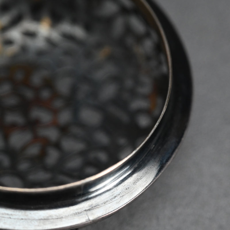 Miyagawa (Makuzu) Kozan Kinrande Koro with Silver Lid ー宮川 香山 "香壚"