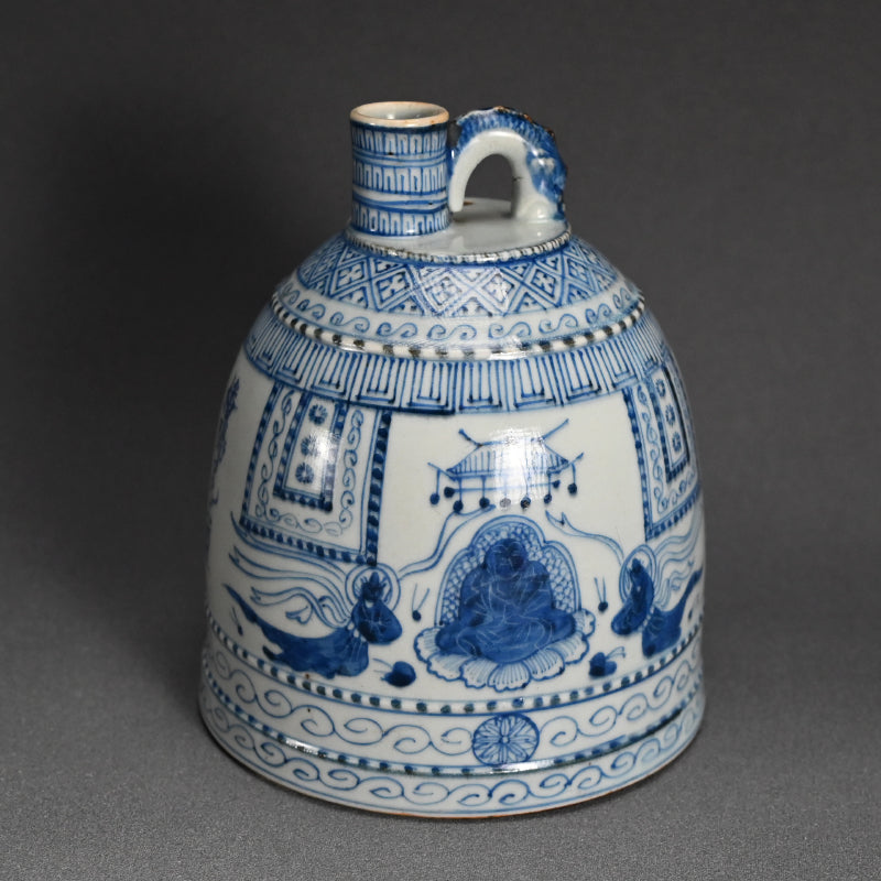 Tozan Yaki Blue & White Porcelain Flagon from Himeiji ー東山 尾上鐘