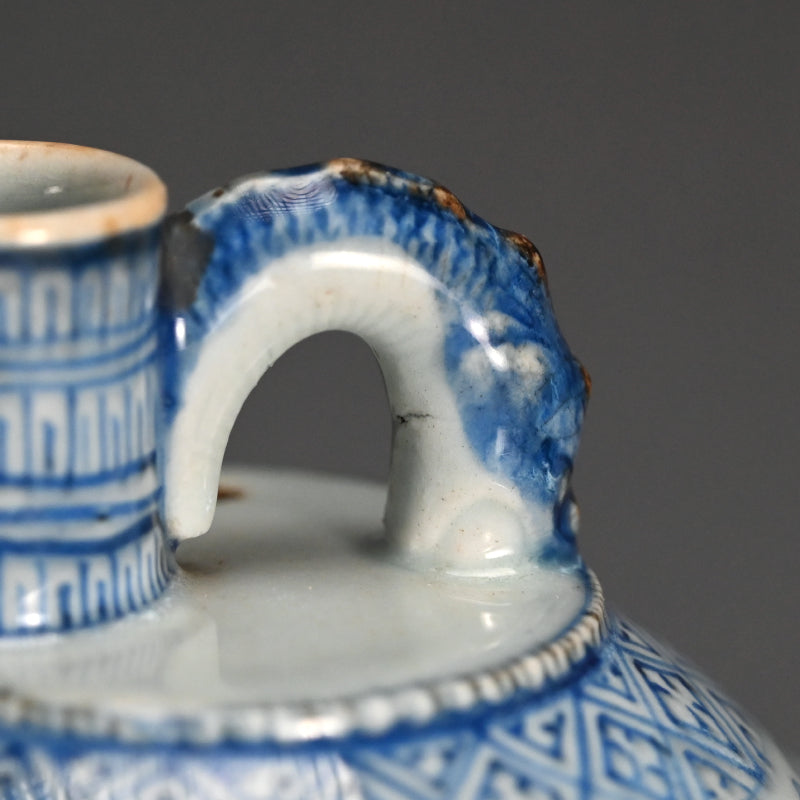 Tozan Yaki Blue & White Porcelain Flagon from Himeiji ー東山 尾上鐘
