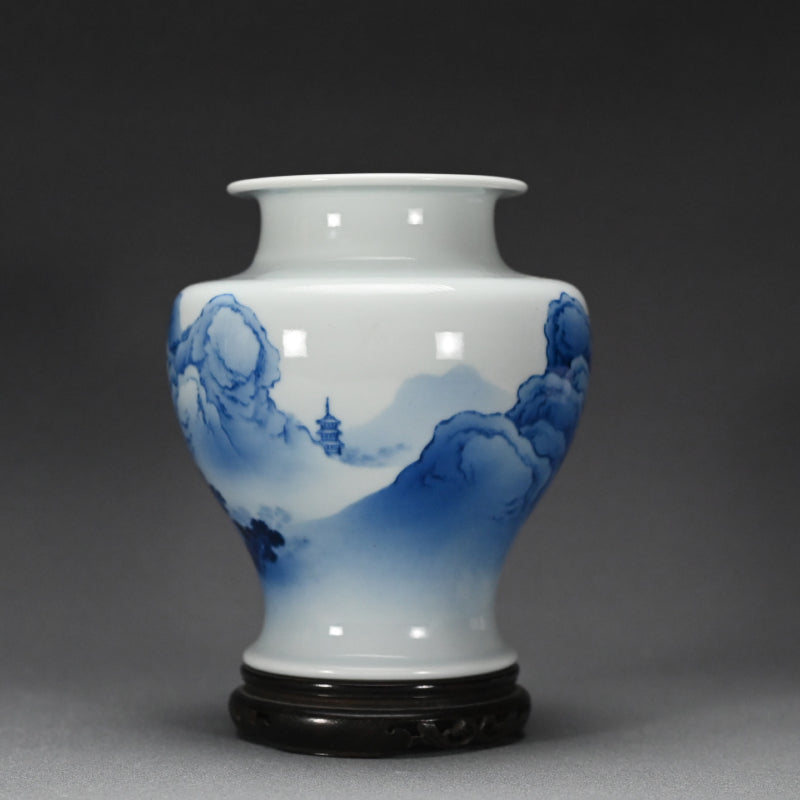 Blue & White Porcelain Vase ー宮川 香山 "染付壺 山路圖"