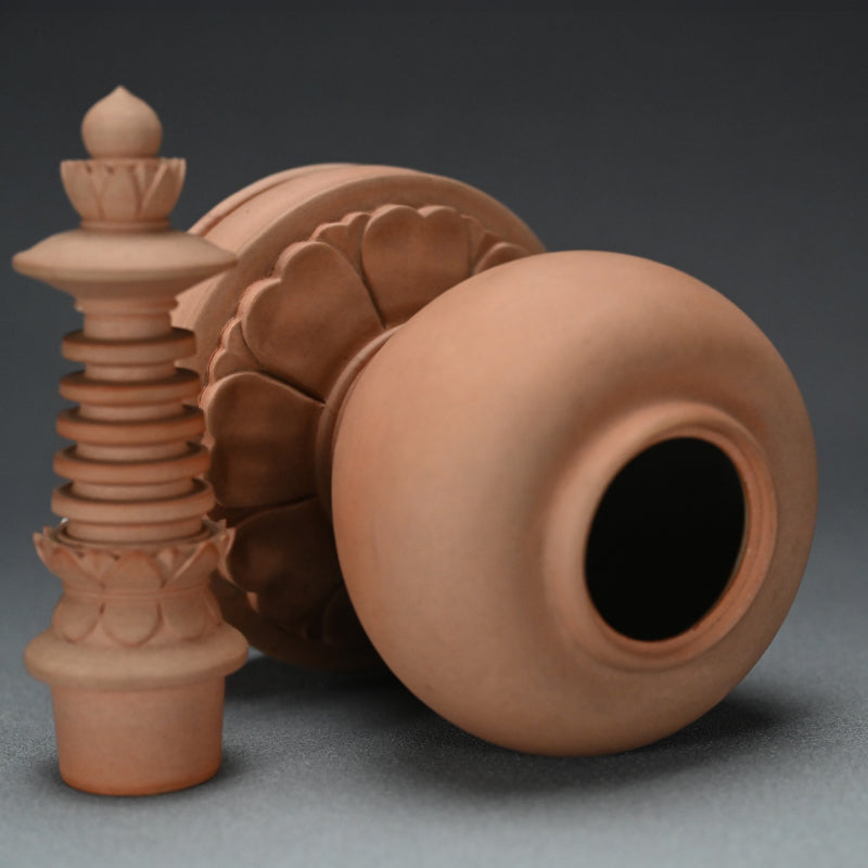 Buddhist Reliquary Tower ー宮川 香山 "聖徳搭"