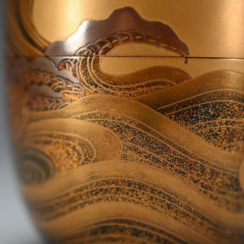 Superb Lacquer Natsume Crashing Waves ー野村 大仙 "鳴門蒔絵棗"