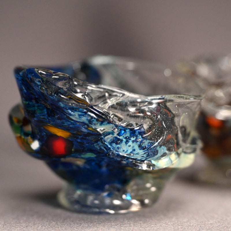 Glass Tokkuri and Cups ー奥島 圭二 “玻璃酒器一式 徳利と盃”