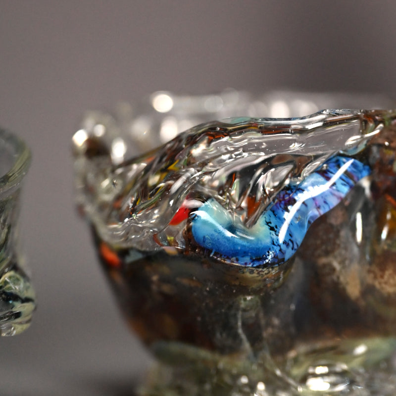 Glass Tokkuri and Cups ー奥島 圭二 “玻璃酒器一式 徳利と盃”