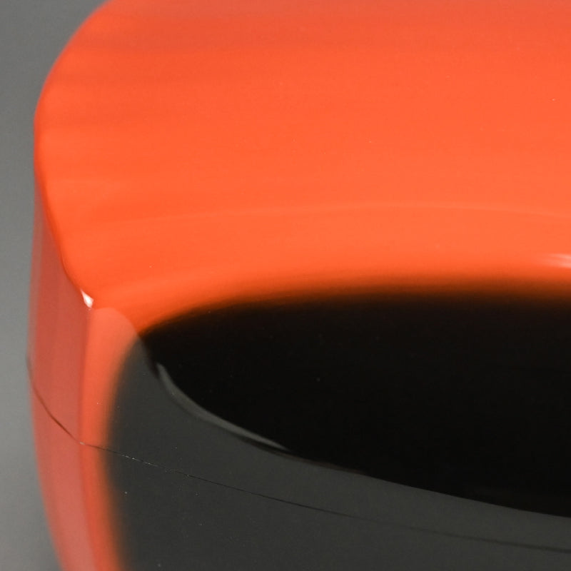 Exhibited Dry lacquer box ー築地 久弥 “乾漆蓋物”「ふたひら」