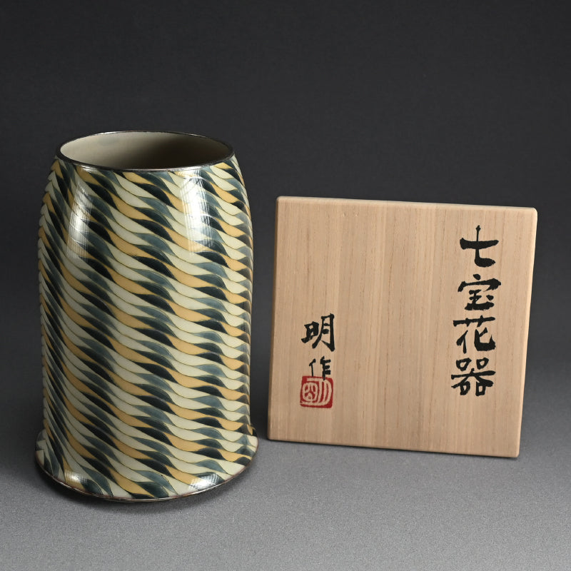 Exhibited Cloisonne Vase ー柴田 明 “七宝花器”