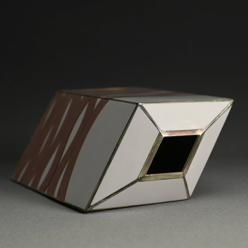 Exhibited Cloisonné Vase ー柴田 明 “有線七宝抽象文花器”