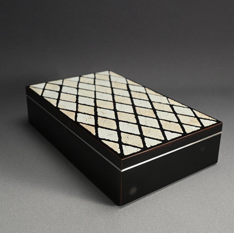 Radical Black Lacquered Suzuri Bako Writing Box