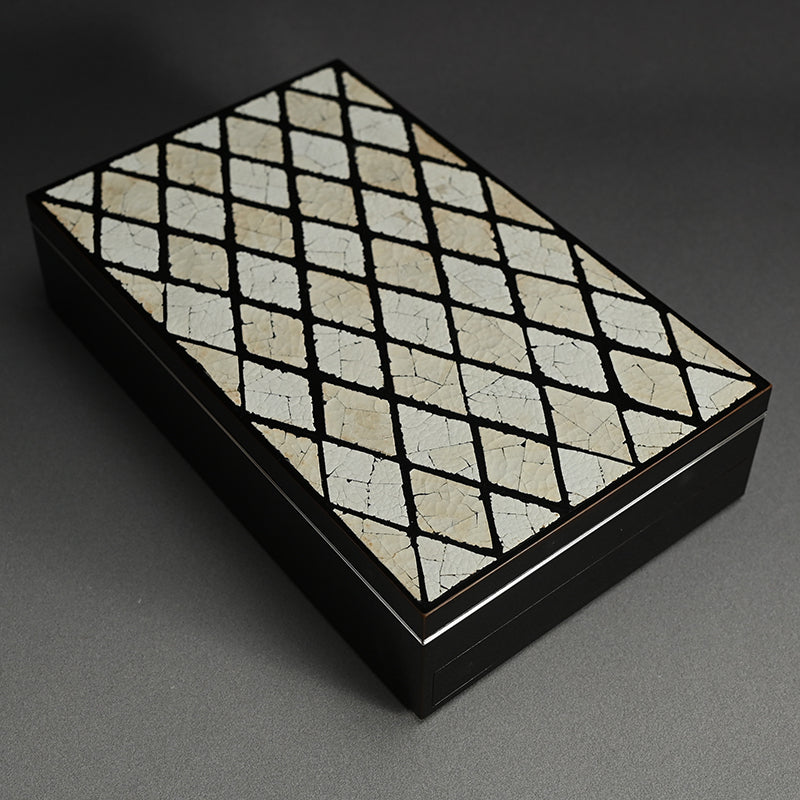 Radical Black Lacquered Suzuri Bako Writing Box