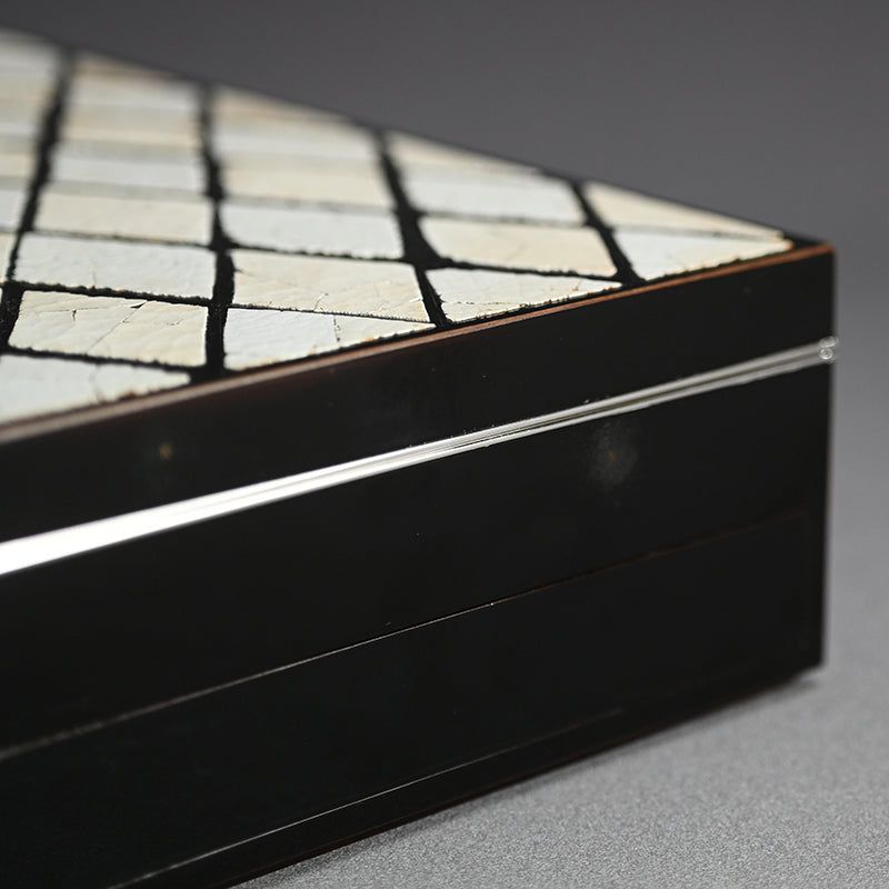 Radical Black Lacquered Suzuri Bako Writing Box