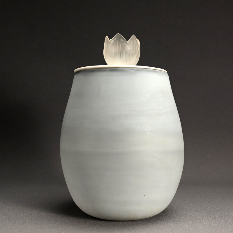 Exquisite Japanese Glass Mizusashi ー松本 正雄