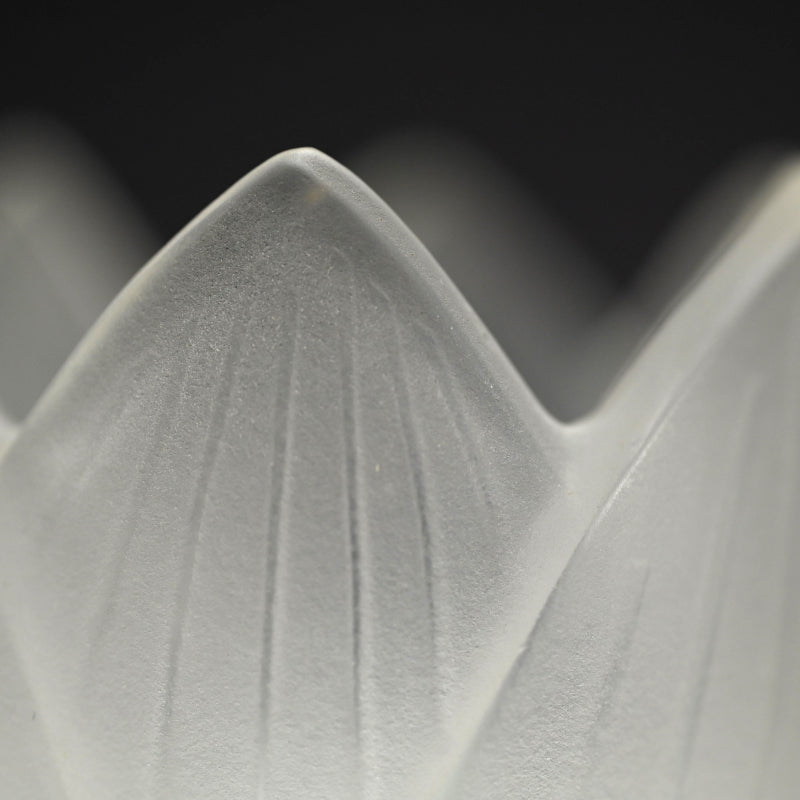 Exquisite Japanese Glass Mizusashi ー松本 正雄